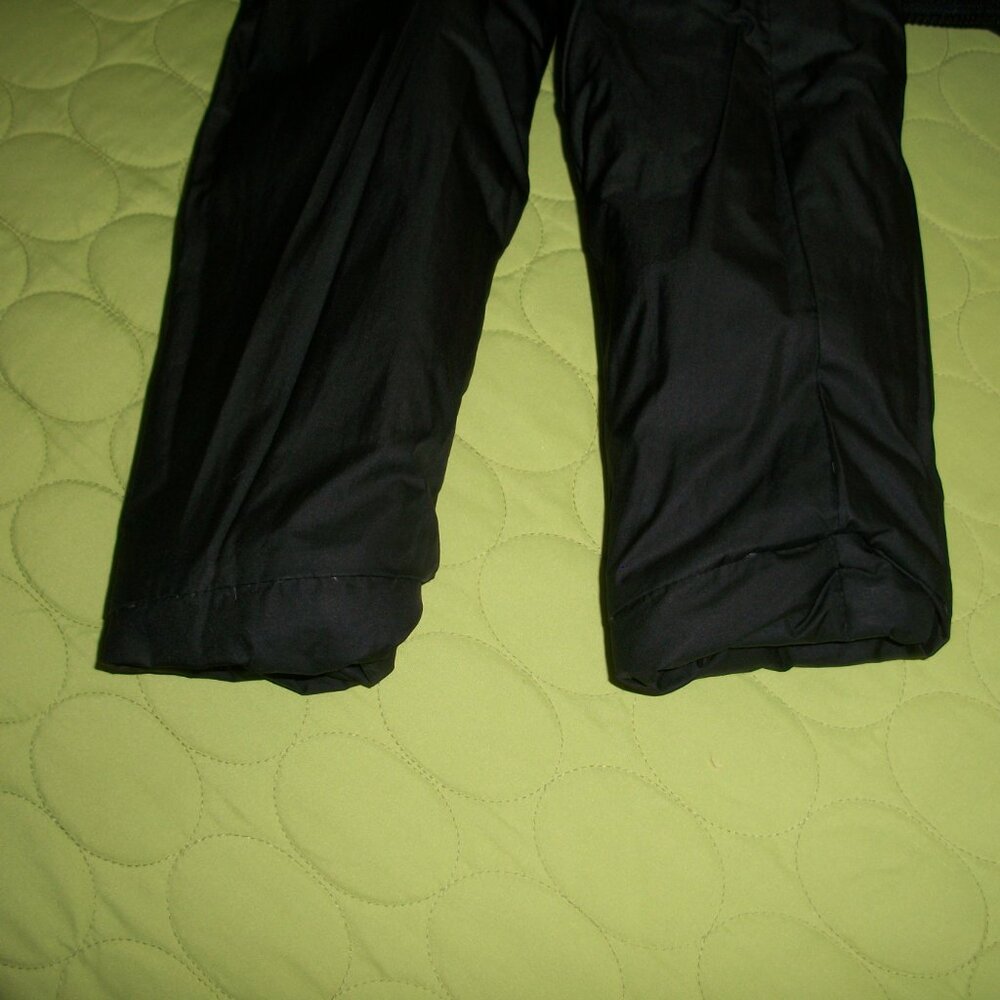 Patagonia Women's Black Down Puffer Coat with Hood - Picture 11 of 16